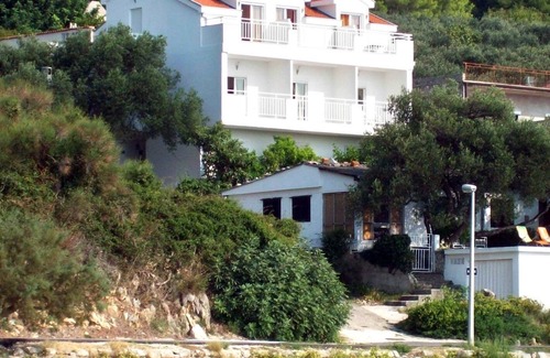Gradac Apartment | One bedroom apartment near beach Zaostrog, Makarska (A-2816-d)
