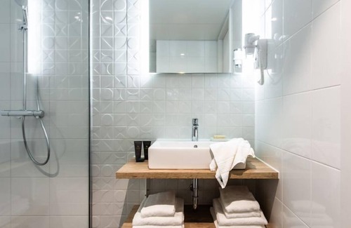 Eastern Docklands Apartment | One-Bedroom at YAYS Amsterdam Docklands (4 pers.)