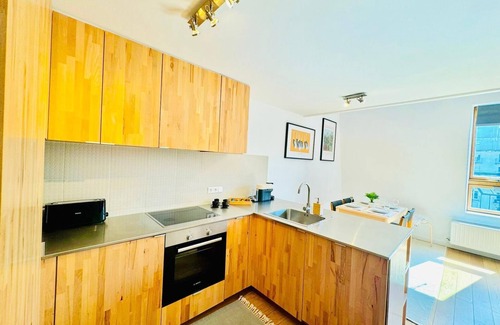 Gare Apartment | One bedroom flat near train station