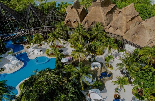 Puerto Juarez Resort | One-Bedroom Grand Mayan Suite at Luxury Resort
