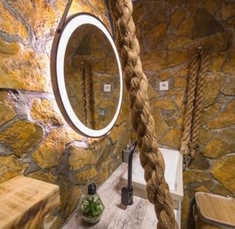 Banja Koviljaca Hotel | Onore dell amore 2 apartman sa djakuzijem