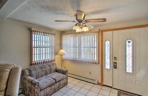 Old Orchard Beach Apartment | OOB Apt - 1 Block to Bay, Half-Mile to Pier!