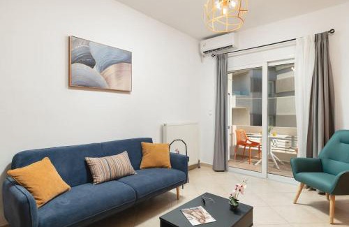 Kato Galatas Apartment | Orange Seaside Apartment