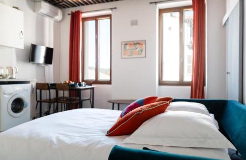 Draguignan Apartment | Orange Sunset