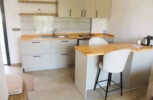 Side Hotel | Oregano Suites Side