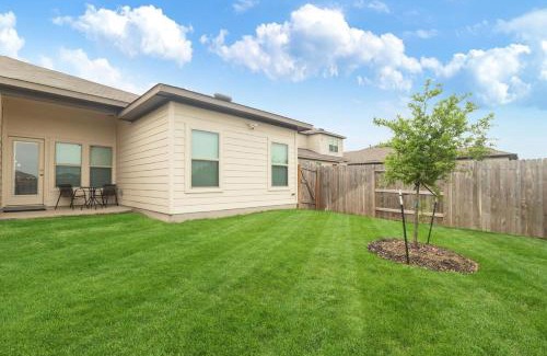 Converse House | Oreo Home Stay