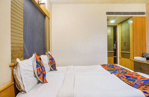 Deccan Gymkhana Hotel | Oriva Deccan 8