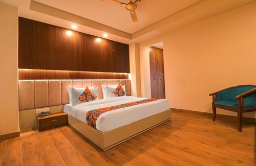 Anand Vihar Hotel | Oriva Prime Shanit