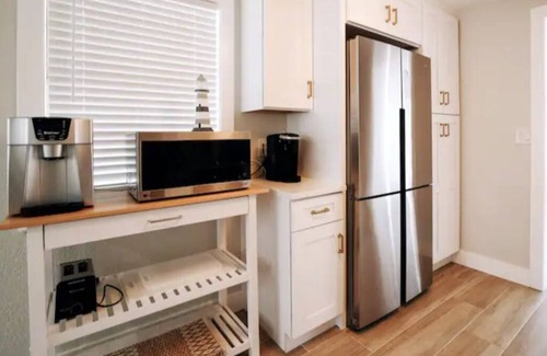 Ormond-by-the-Sea House | Ormond-by-the-Sea-Charming 2-bedroom home-close to beach and intracoastal