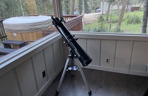 Angel Fire Cabin | Osito Cabin - Pet Friendly | Hot Tub | Fire Pit | Ms. Pac Man | Telescope