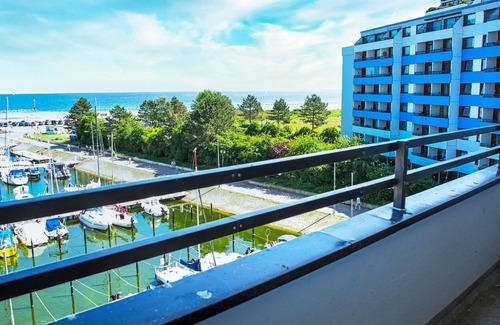 Damp Apartment | Ostsee-Residenz by Interhome