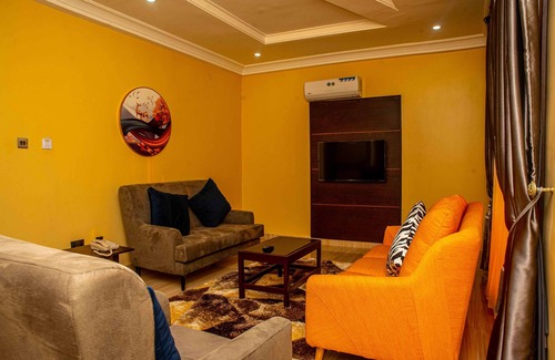 Orozo Apartment | OTK'S APARTMENT