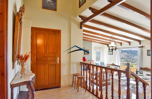 Kea House | Otzia Bay House with a sea view, only 10 minutes by foot to the beach of Otzia.