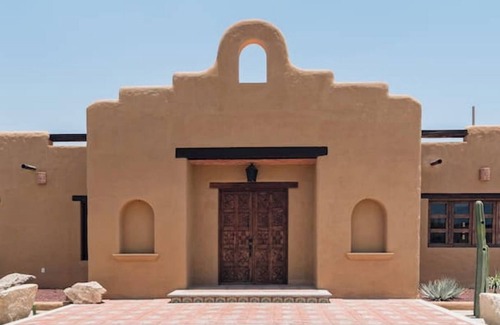 San Francisco Lachigolo House | Our house is a traditional hacienda-type in Lachigolo, Oaxaca,Mexico.