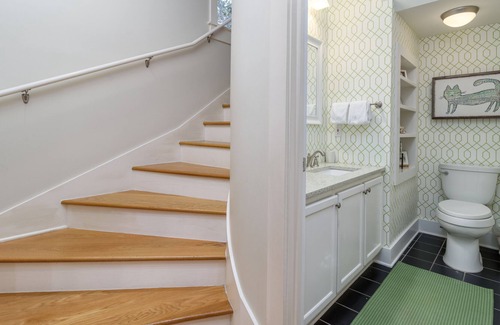 Seaside Cottage | Our Place by the Sea Super Spacious with an Observation Tower - Seaside, FL