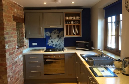 Pointon House | Out Back and Beyond, very rural, just the place to 'get away from it all'