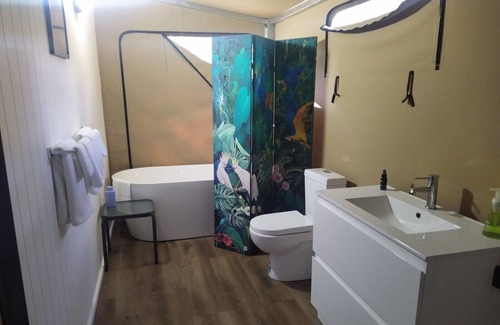 Pokolbin Cabin | Outback Glamping Tent - central location, close to venues