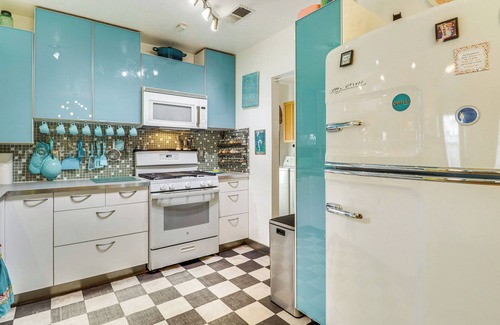 Albuquerque House | Outdoor Bar & Large Pool: Retro ABQ Retreat!