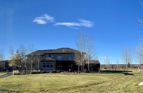 Bozeman House | Outpost Oasis