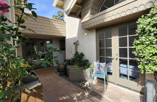 Rancho Santa Fe Condo | Overlooking the 9th hole at Morgan's Run Rancho Santa Fe