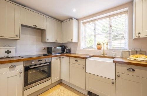 Warham House | Owl Cottage W