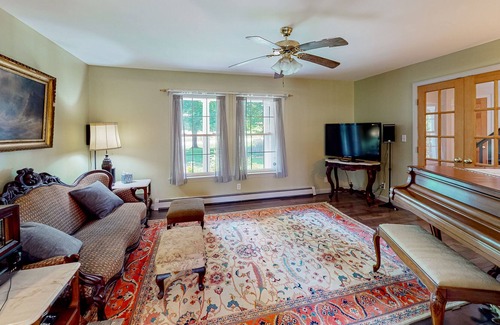 Owls Head House | Owls Head Oasis by Crocket's Beach | House in Owls Head