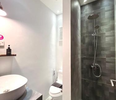 Batam Apartment | oxy suites G-03 at Shop House Meisterstadt Pollux Habibie