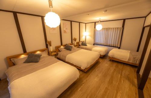 Gifu Apartment | oyadoya gifu kano 岐阜駅徒歩12分 名古屋駅35分 大人数貸切 最大8名 駐車場有り
