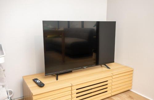 Gifu Apartment | oyadoya gifu kano 岐阜駅徒歩12分 名古屋駅35分 大人数貸切 最大8名 駐車場有り