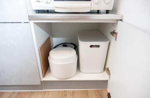 Gifu Apartment | oyadoya gifu kano 岐阜駅徒歩12分 名古屋駅35分 大人数貸切 最大8名 駐車場有り