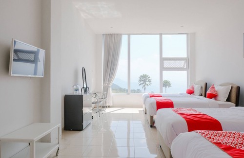 Sidomulyo Hotel | OYO 1194 Villa Bukit Panderman Residence