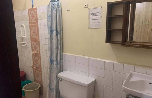 Puerto Princesa City Centre House | OYO 633 Abelardo's Pension House