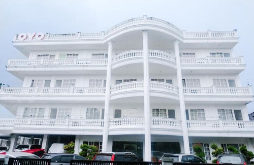Malang Hotel | OYO 696 Hasanah Guest House Syariah De Saphire