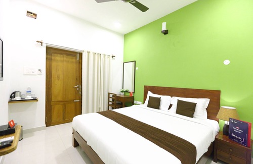 Kuilapalayam House | OYO 8229 Marine Drive