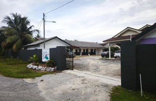 Rhu Tapai Hotel | OYO 91244 Aufa Chalet