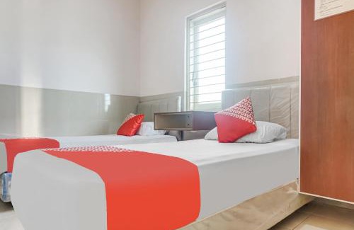 Makassar Hotel | OYO 91316 Hh Guest House Makassar