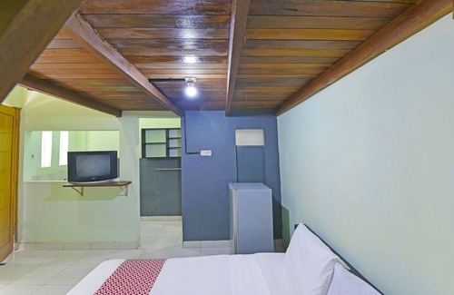 Gatot Subroto Hotel | OYO 91495 Hotel Indah Residence