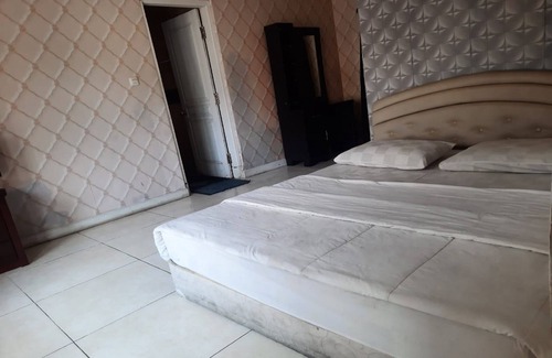 Tangerang Hotel | OYO 93833 Habitat Stay