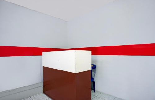 Medan Hotel | OYO 94753 Surya Residence 2