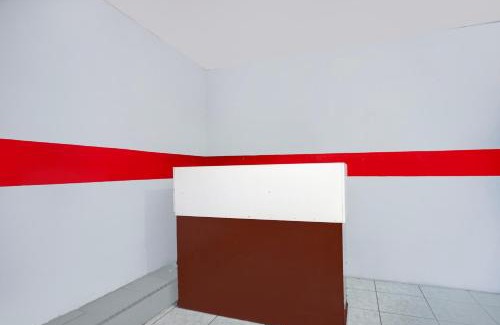 Medan Hotel | OYO 94753 Surya Residence 2