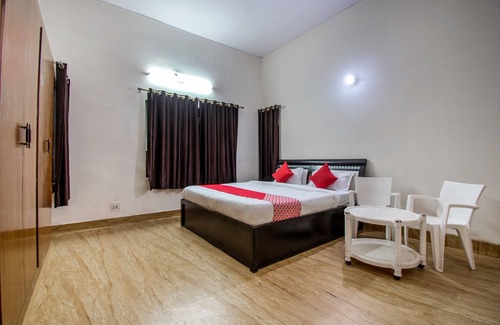 Patna Hotel | OYO Flagship 23420 Patliputra Heritage Guest House