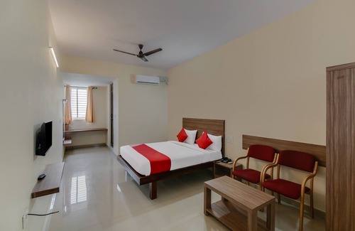 Krishnarajapura Hotel | OYO Flagship 29620 New Champion Residency