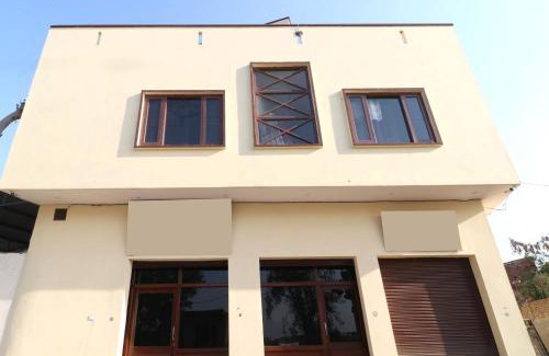 Amritsar Hotel | OYO Flagship 30323 Gd Pride Guest House