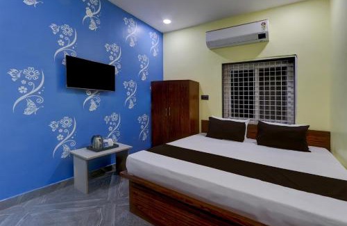 Farooq Nagar Hotel | OYO Flagship SRI JOGULAMBA RESIDENCY