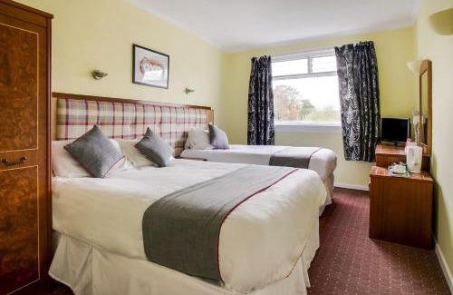 Ayr Hotel | OYO Glenpark Hotel, Ayr Central