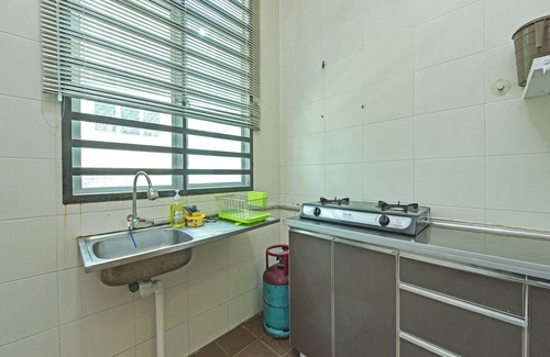 Perkampungan Bukit Ubi House | OYO Home 90582 Dz Homestay Bukit Ubi