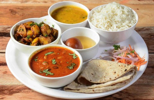 Satna Hotel | OYO Hotel Z Inn & Restaurant