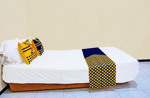 Malang Hotel | OYO Life 92091 Citra Omah Syariah