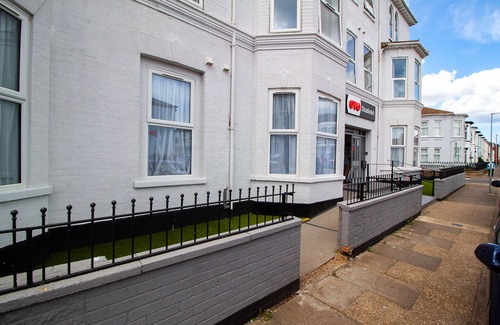 Great Yarmouth Apartment | OYO Studiotel Great Yarmouth - Modern Hotel Apartments