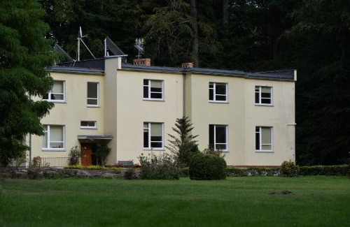 Opalenica Hotel | Pałac w Porażynie